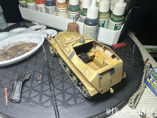 重温长征精神：车辆模型竞赛